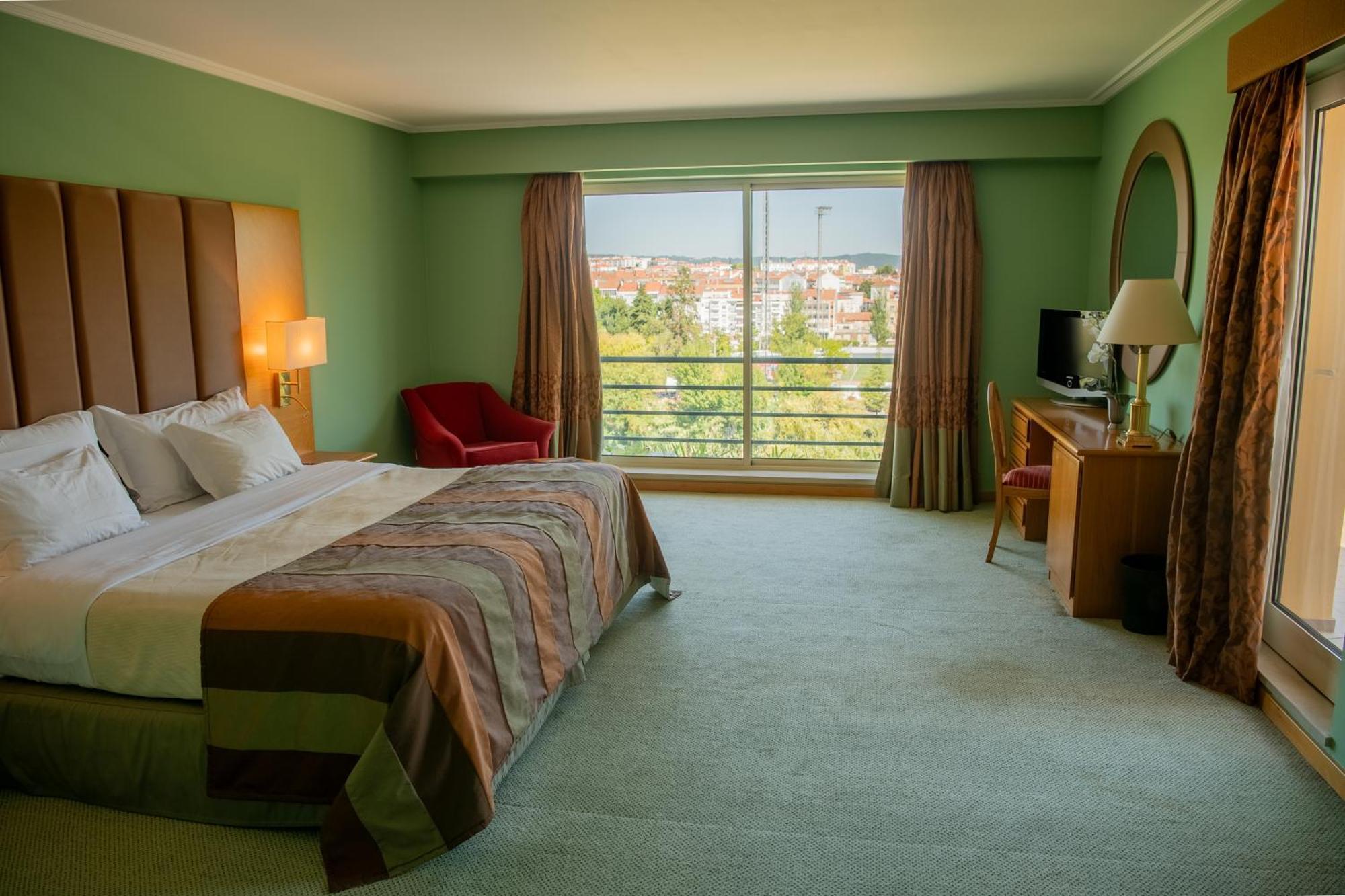 Hotel Dos Templarios Tomar Cameră foto